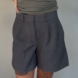 Babaton dark grey shorts